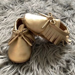 Gold Moccs
